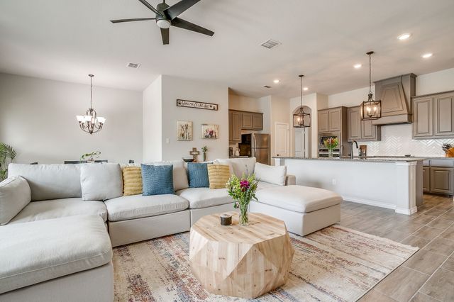 1616 Glade Meadows Drive, Burleson, TX 76058