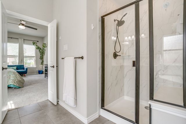 1616 Glade Meadows Drive, Burleson, TX 76058