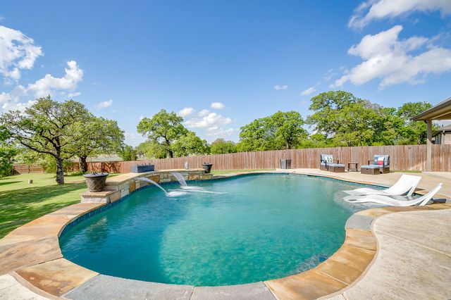 1616 Glade Meadows Drive, Burleson, TX 76058