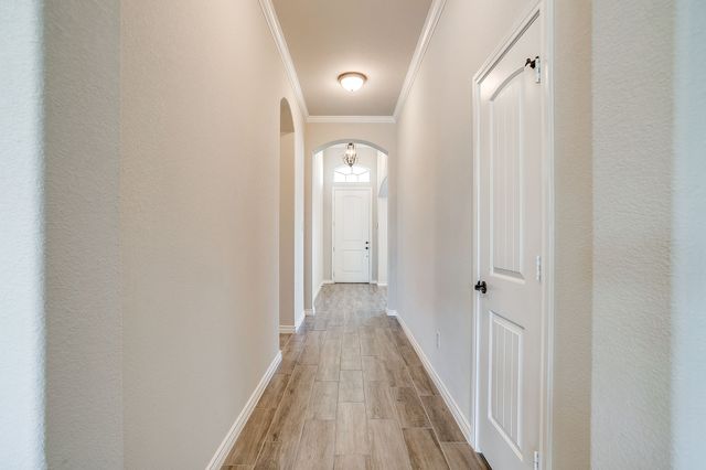 1616 Glade Meadows Drive, Burleson, TX 76058