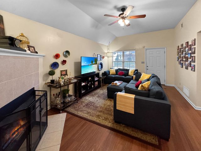 298 N CLAYBROOK ST, Memphis, TN 38104