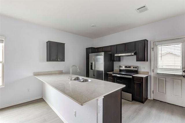 772 Circle WAY, Jarrell, TX 76537