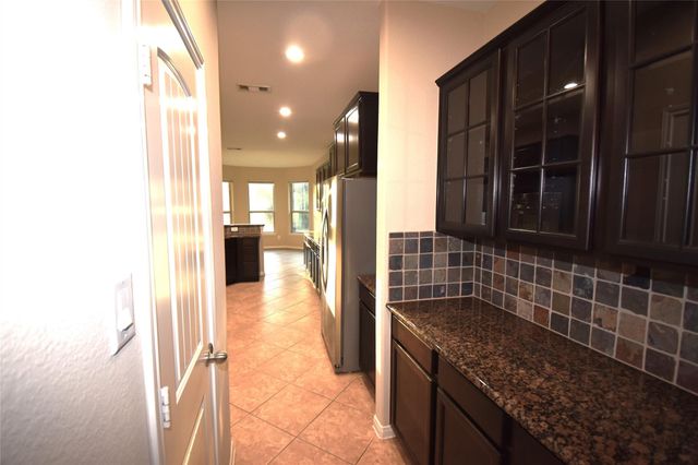 51 Greenprint Circle, The Woodlands, TX 77375