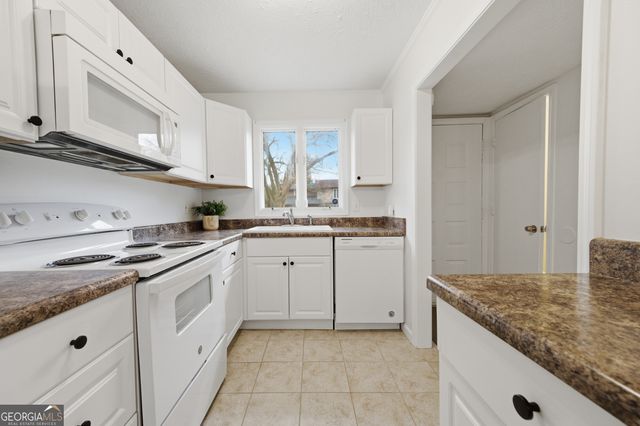 1677 Wynndowne Trail SE, Smyrna, GA 30080