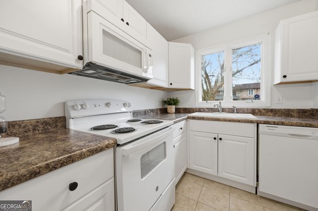 1677 Wynndowne Trail SE, Smyrna, GA 30080