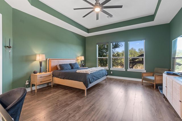 1008 Eagle Point DR, Georgetown, TX 78628