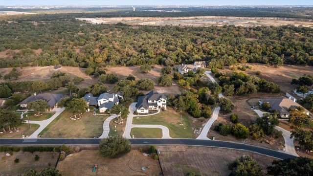 1008 Eagle Point DR, Georgetown, TX 78628