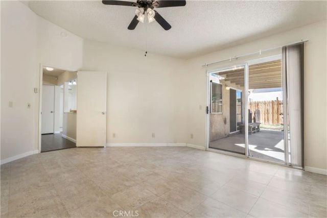 1800 Sierra View, Lancaster, CA 93535