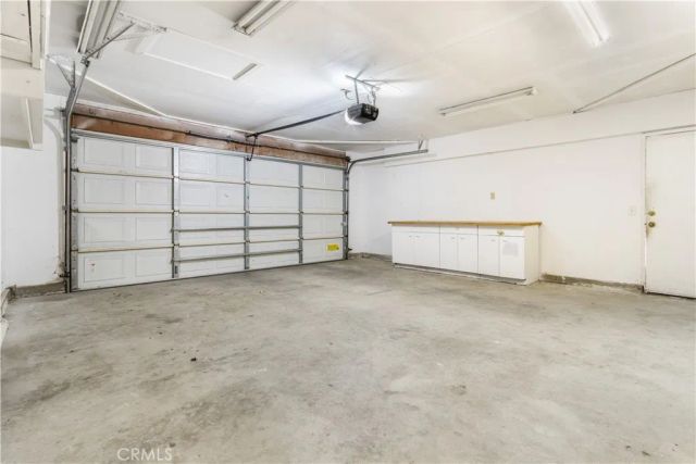 1800 Sierra View, Lancaster, CA 93535