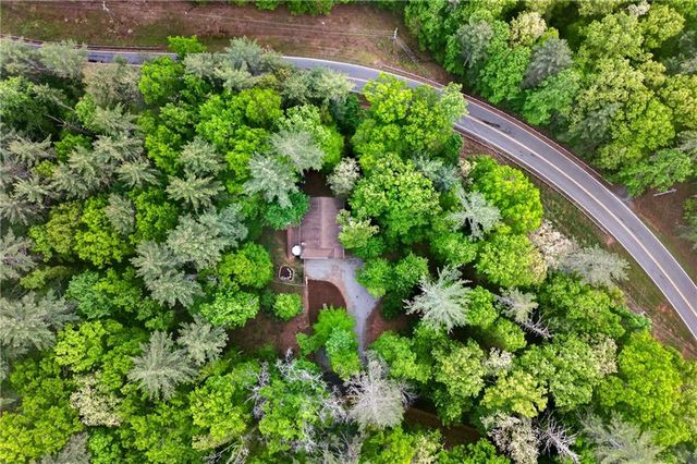 72 S Old Aska Road, Blue Ridge, GA 30513
