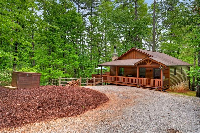 72 S Old Aska Road, Blue Ridge, GA 30513