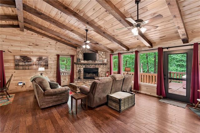 72 S Old Aska Road, Blue Ridge, GA 30513