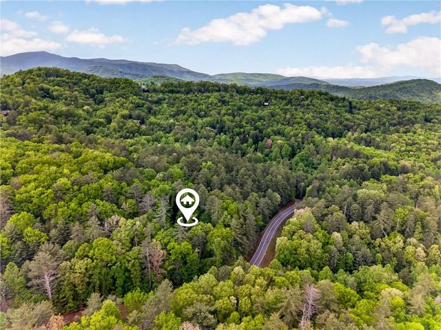 72 S Old Aska Road, Blue Ridge, GA 30513
