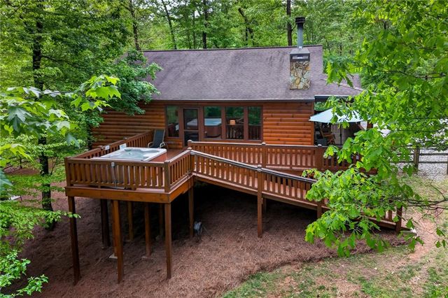 72 S Old Aska Road, Blue Ridge, GA 30513