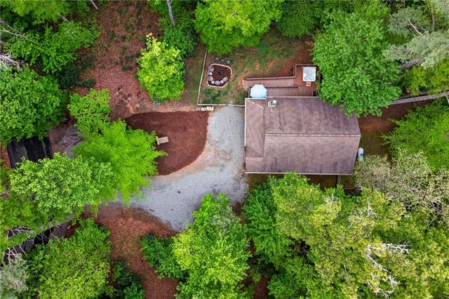 72 S Old Aska Road, Blue Ridge, GA 30513