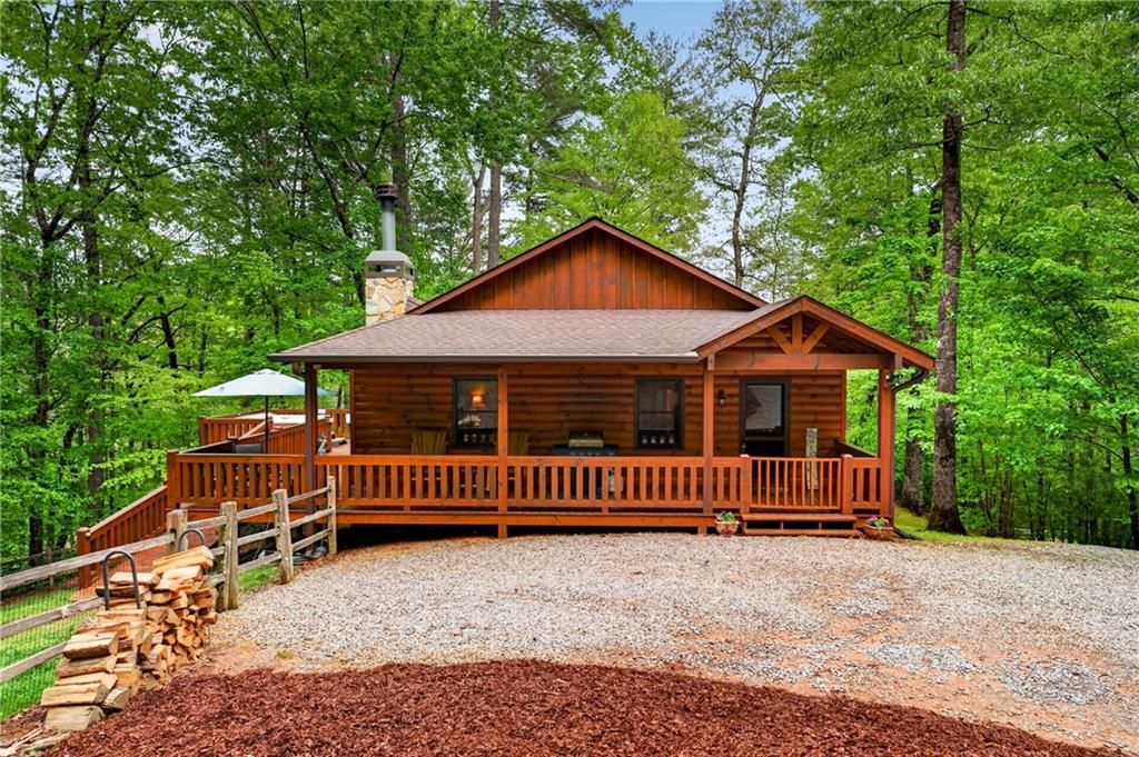 72 S Old Aska Road, Blue Ridge, GA 30513