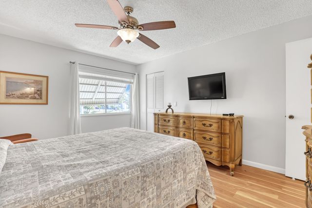 337 Pine Ridge Circle D-2, Greenacres, FL 33463
