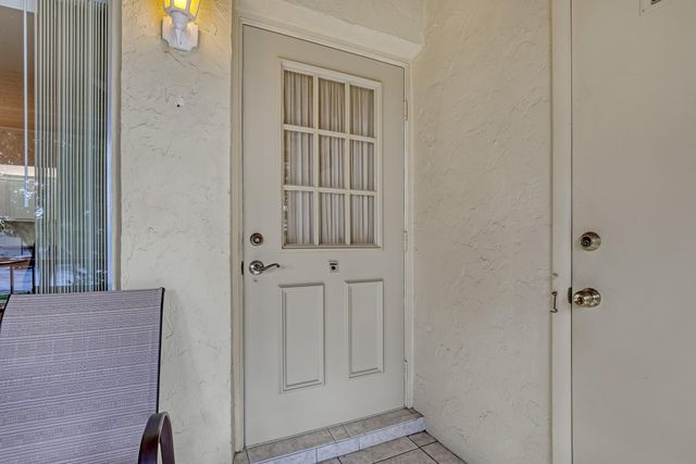 337 Pine Ridge Circle D-2, Greenacres, FL 33463