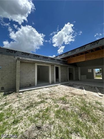 3105 NW 17th LN, Cape Coral, FL 33993