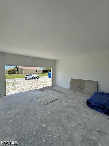 3105 NW 17th LN, Cape Coral, FL 33993