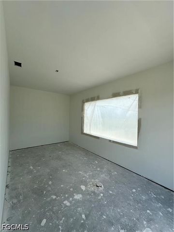 3105 NW 17th LN, Cape Coral, FL 33993