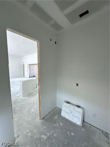 3105 NW 17th LN, Cape Coral, FL 33993
