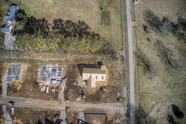 100 Centennial Lane, Columbia, TN 38401