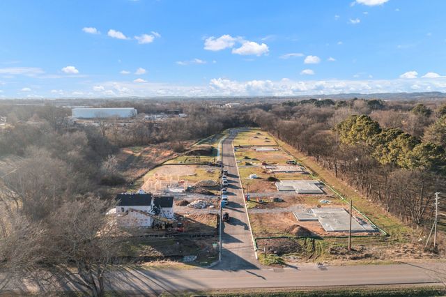 100 Centennial Lane, Columbia, TN 38401