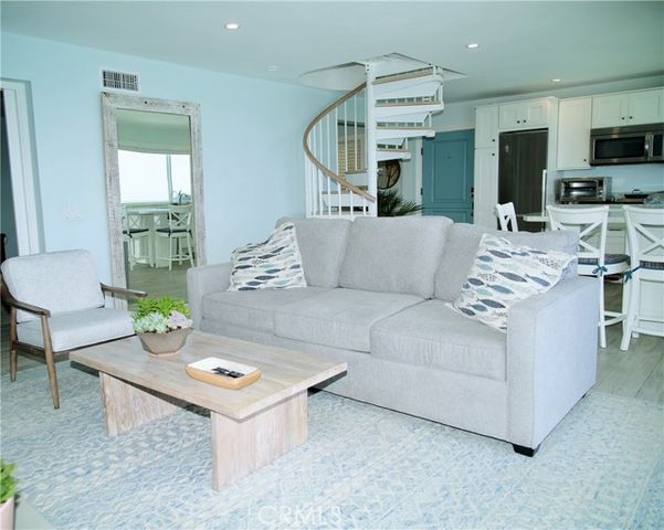 1249 Ocean Front D, Laguna Beach, CA 92651