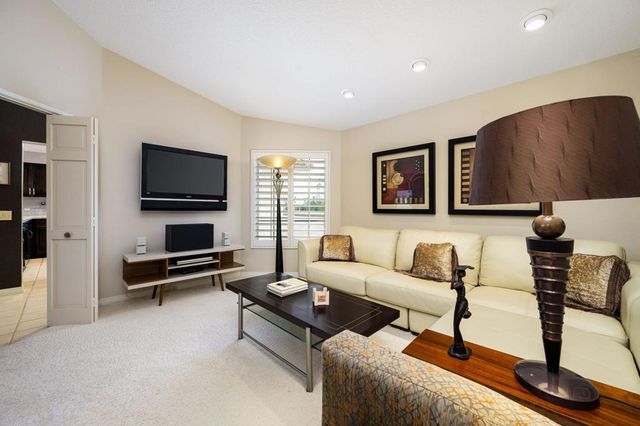 177 Desert Falls Circle, Palm Desert, CA 92211