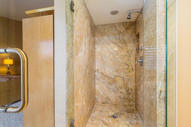 177 Desert Falls Circle, Palm Desert, CA 92211