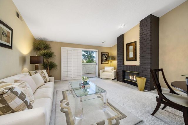 177 Desert Falls Circle, Palm Desert, CA 92211