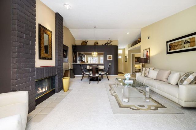 177 Desert Falls Circle, Palm Desert, CA 92211