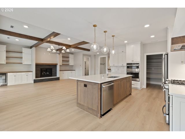 12601 Nw 41ST Ct, Vancouver, WA 98685