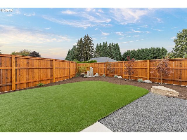 12601 Nw 41ST Ct, Vancouver, WA 98685