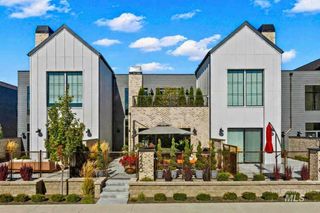 2480 W Iron Coop Street, Eagle, ID 83616