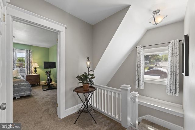 1209 N CHARLOTTE ST, Pottstown, PA 19464