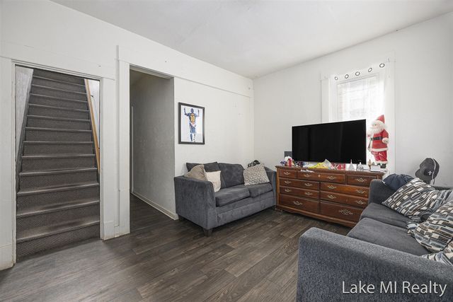 1018 Norwich Avenue, Grand Rapids, MI 49503