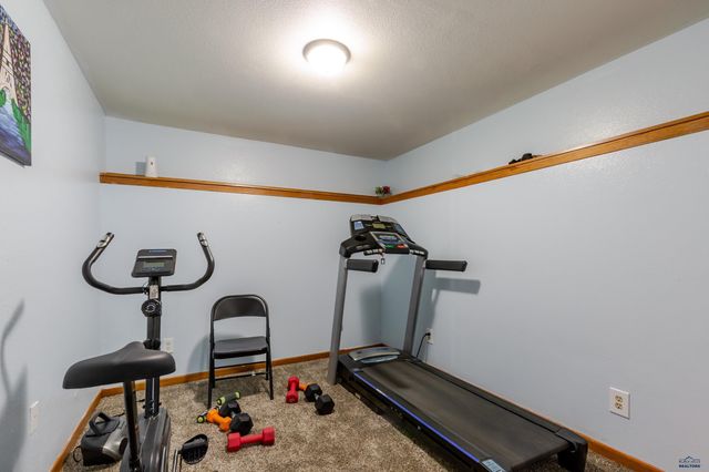 4158 WISCONSIN AVE, Rapid City, SD 57701