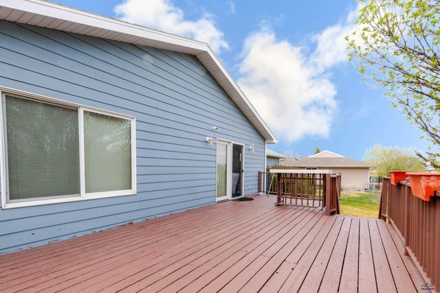 4158 WISCONSIN AVE, Rapid City, SD 57701