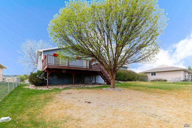 4158 WISCONSIN AVE, Rapid City, SD 57701