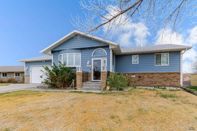 4158 WISCONSIN AVE, Rapid City, SD 57701