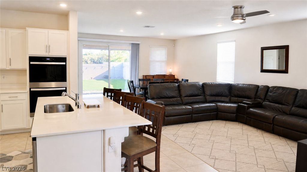 3081 Bluebell Bend Avenue, Las Vegas, NV 89139 — photo 4