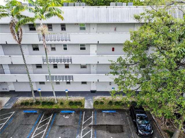 17255 SW 95th Ave 161, Palmetto Bay, FL 33157