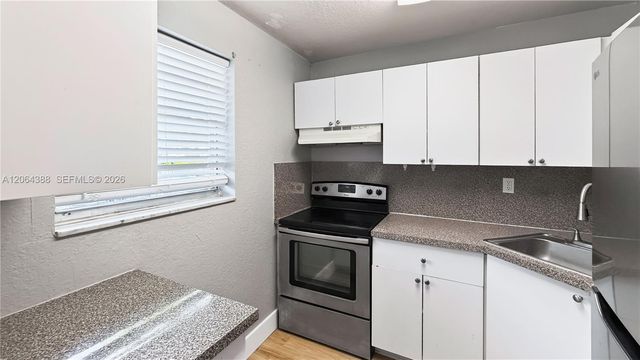 17255 SW 95th Ave 161, Palmetto Bay, FL 33157