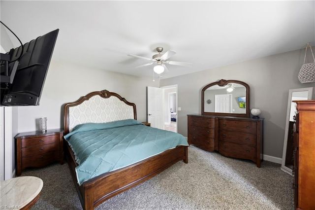136 Meadowview Road, Mocksville, NC 27028