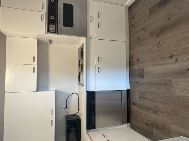 2626 N Lakeview Avenue 1409, Chicago, IL 60614