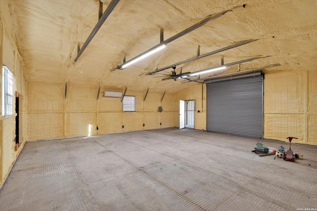 132 Medium Meadow, Lytle, TX 78052