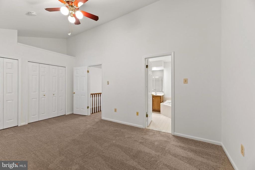 Image 24 of property listing at 700 LIONS GATE LN, Odenton, MD 21113