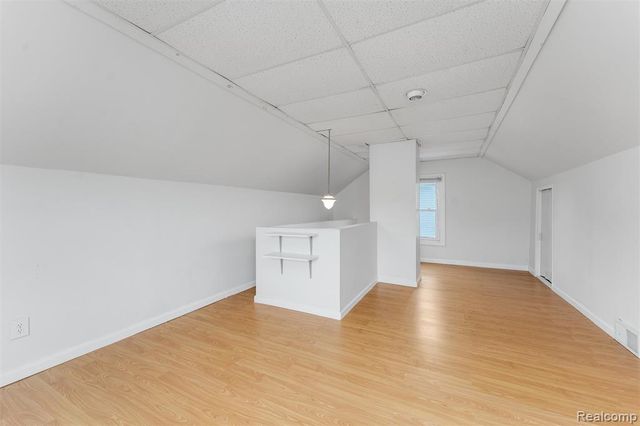 3318 Wakefield Road, Berkley, MI 48072